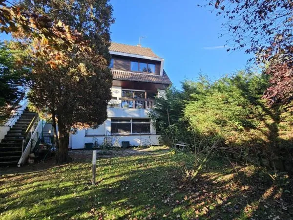 Maison 6 pièces 274 m²
