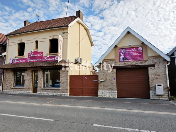 Maison 8 pièces 245 m²