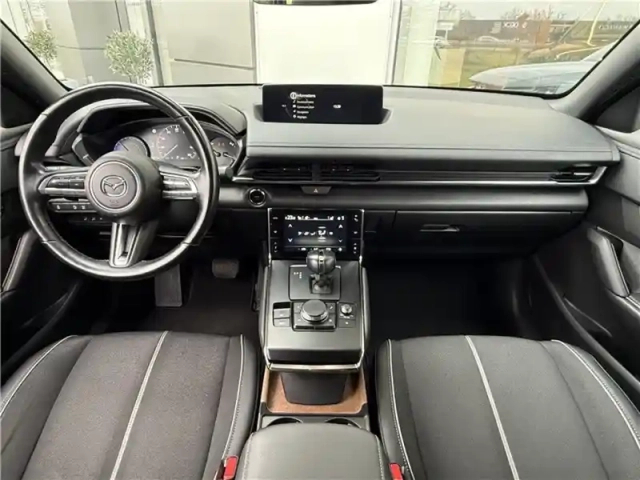 Mazda Mx-30 e-skyactiv 145 ch — photo 11