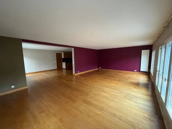 Duplex 6 pièces 186 m²