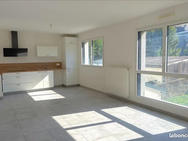 T4 récent, 3 chambres, parking, DPE B, Brest Saint-Luc Kérichen
