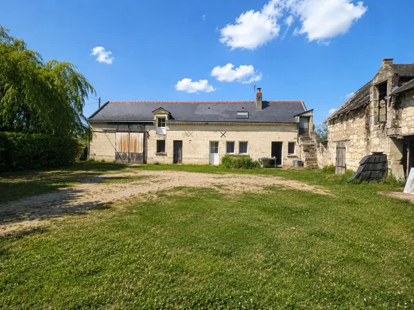 Maison en pierre, vie de plain-pied et grand garage