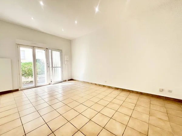 Studio 1 pièce 29 m²