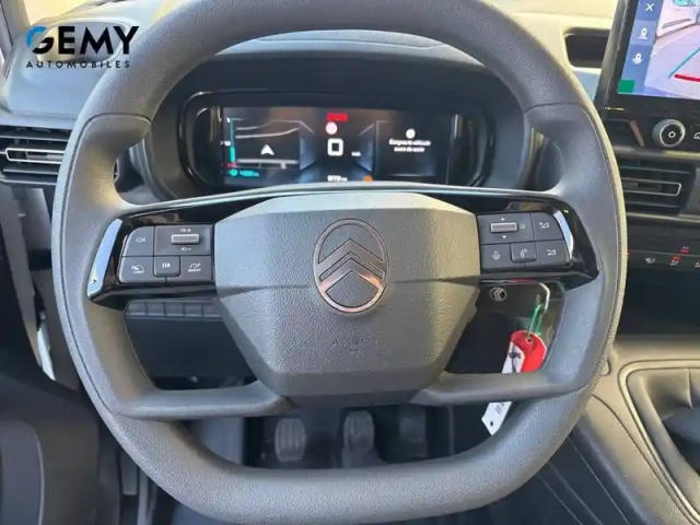 Citroën Berlingo van m diesel 100 ch manuelle — photo 29