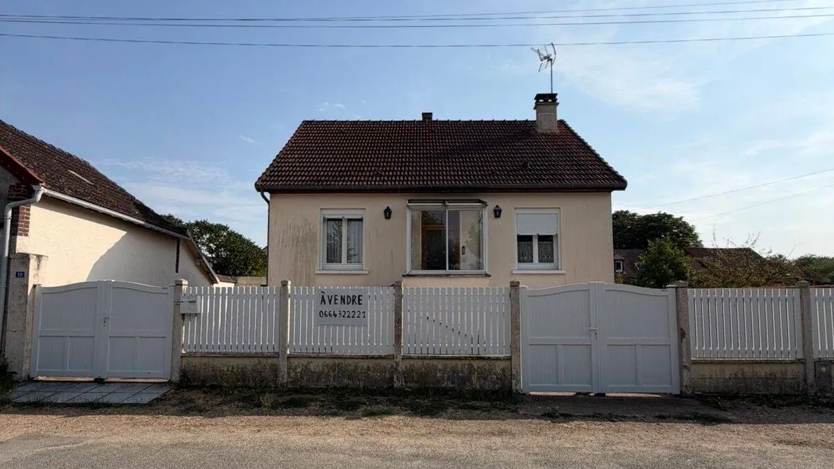 Photo 1