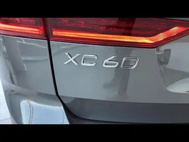 Volvo Xc60 t6 hybride rechargeable 335ch ultra style dark geartronic 8 awd — photo 15