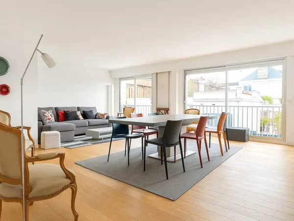 Appartement 3 pièces 83 m²