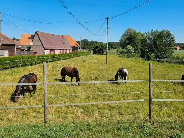 Longere à la campagne