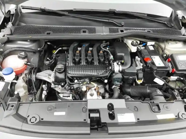 Peugeot 208 puretech 75 s&amp;s bvm5 — photo 15
