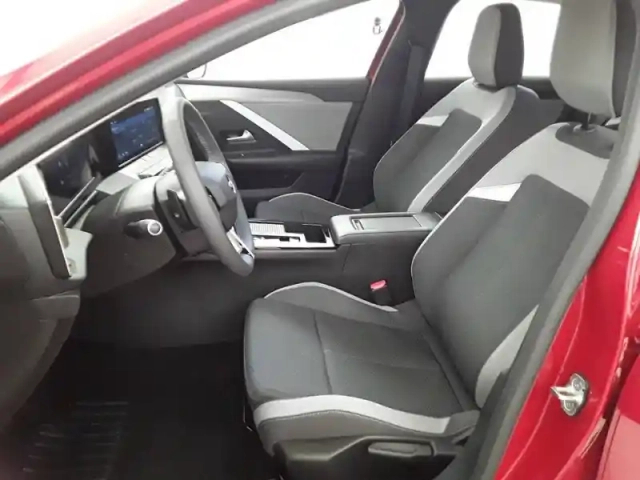 Opel Astra 1.2 turbo 130 ch bva8 — photo 29