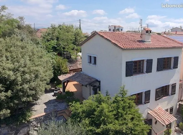 Maison 5 pièces 130 m²