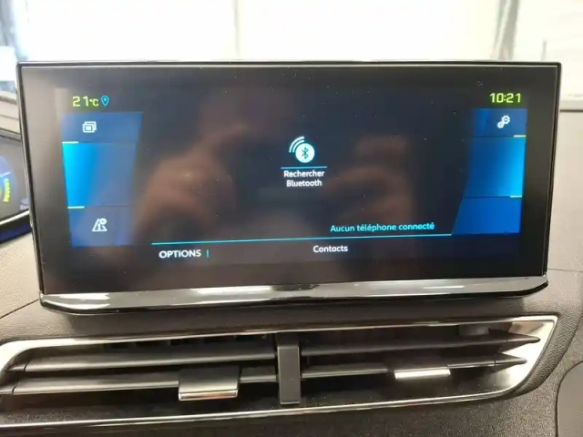 Peugeot 3008 hybrid 225 e-eat8 — photo 19