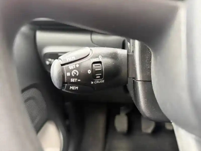 Citroën C3 puretech 83 s&amp;s bvm5 — photo 42