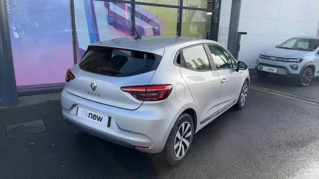 Renault Clio tce 90 — photo 22