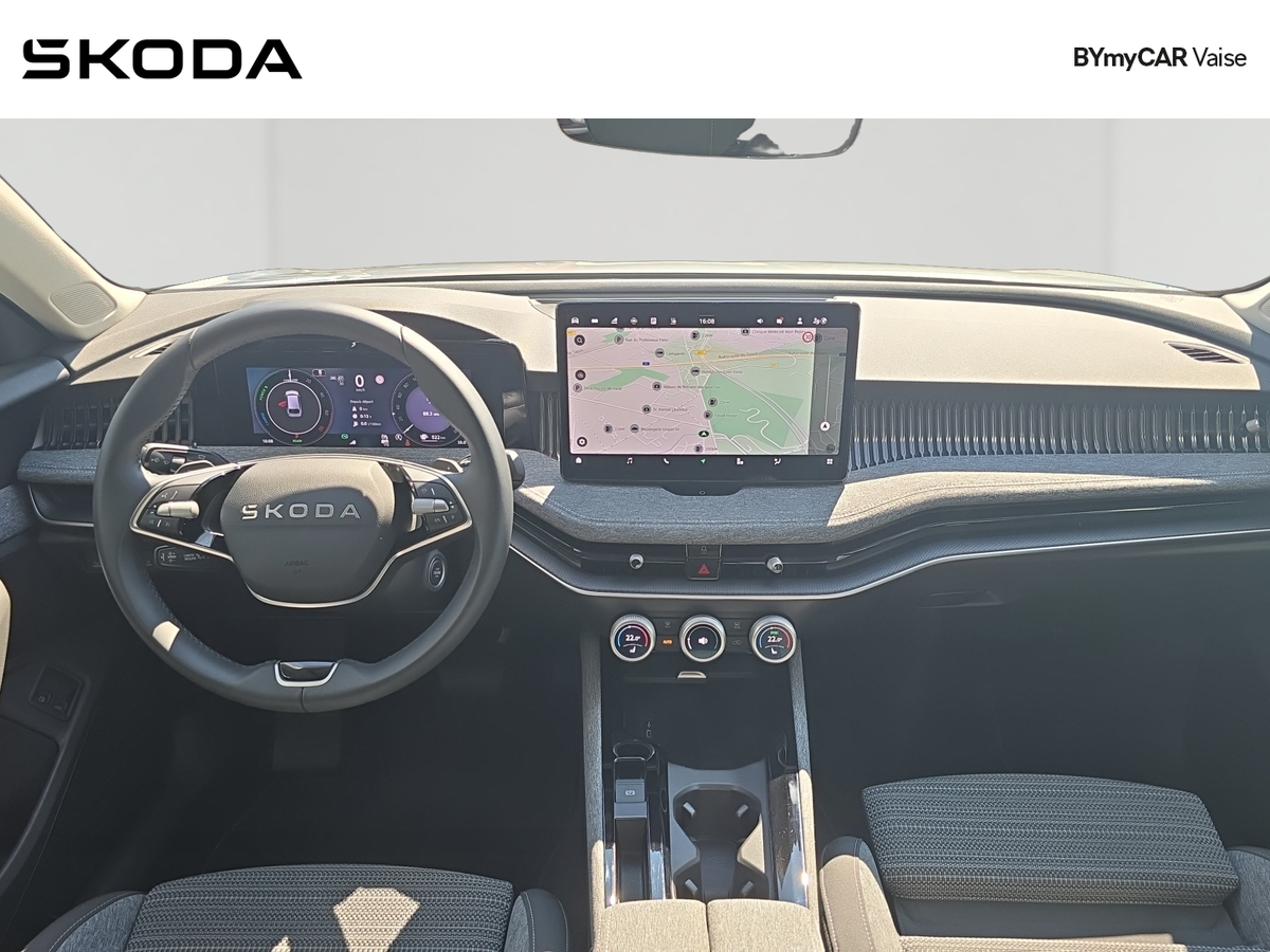 Skoda Superb Combi 1.5 TSI 204 ch PHEV DSG6 — photo 9