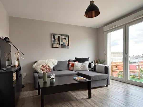 T2 meublé proche centre ville avec balcon et garage