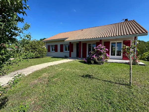 Maison Saint Medard En Jalles 6 pièce(s) 175.74 m2