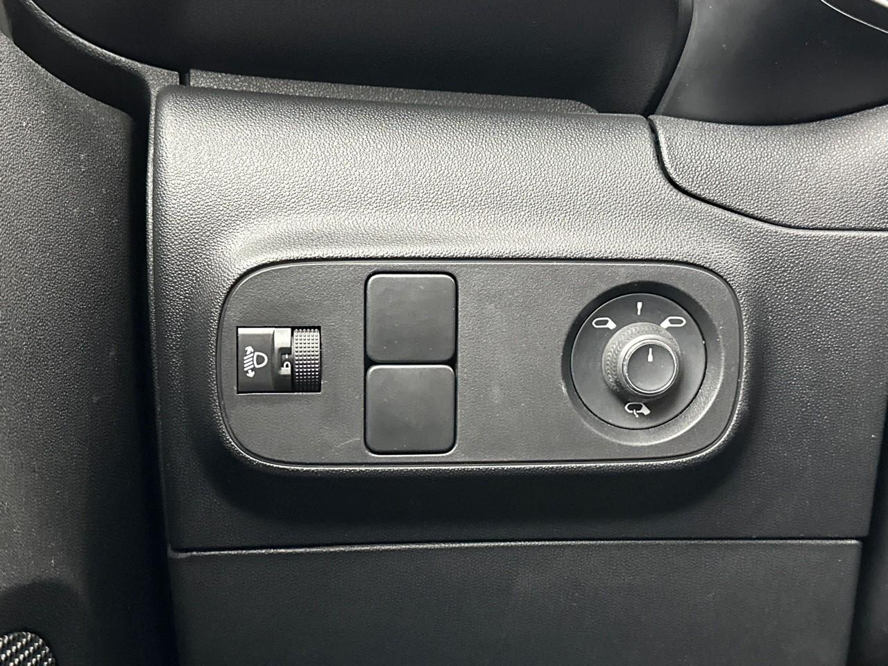Citroën C3 bluehdi 100 bvm6 you — photo 16