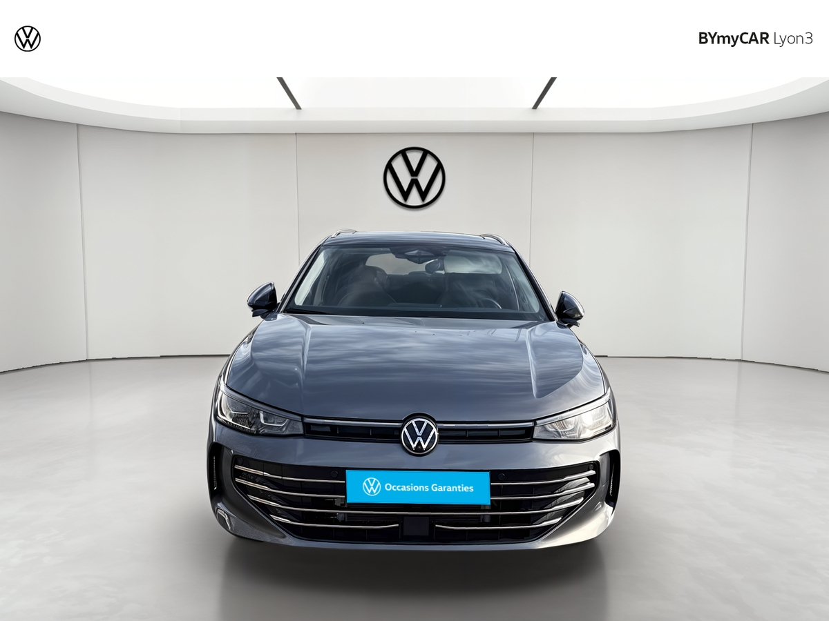 Volkswagen Passat 1.5 eHybrid 204 DSG6 — photo 8