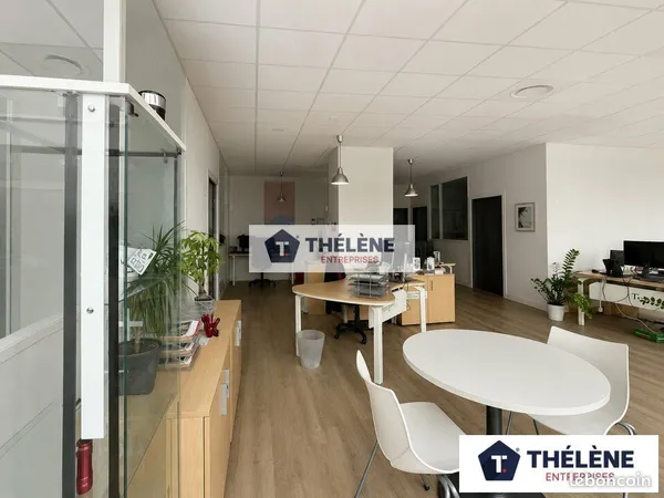 Local commercial 134 m² CASTELNAU LE LEZ