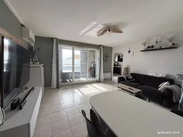 Appartement 65 m² Port-Saint-Louis-du-Rhône