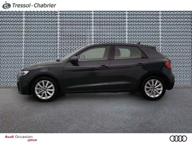 Audi A1 sportback 35 tfsi 150 ch s tronic 7 — photo 2