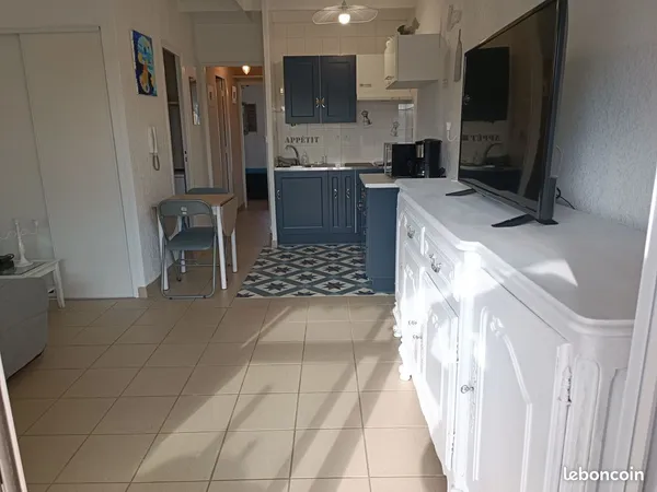 Location maisonnette meublée 2 pièces + jardinet & terrasses