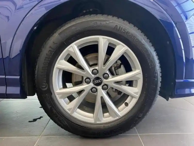 Audi Q3 sportback 35 tfsi 150ch s line s tronic 7 — photo 11