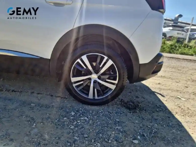 Peugeot 3008 puretech 130ch s&amp;s eat8 — photo 11