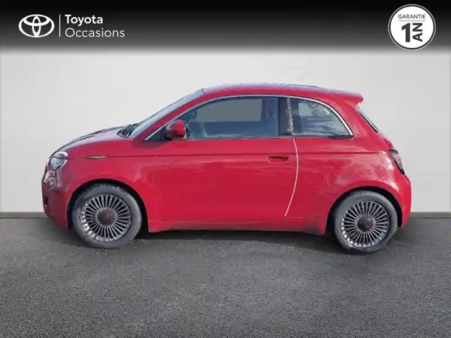Fiat 500 e 95ch (red) — photo 3