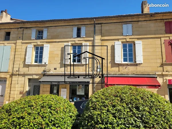Immeuble 10 pièces 276 m²
