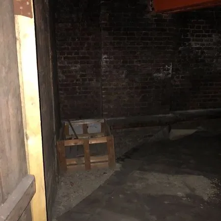 Location cave sécurisée rue de Prony dans immeuble de standing - Paris 17