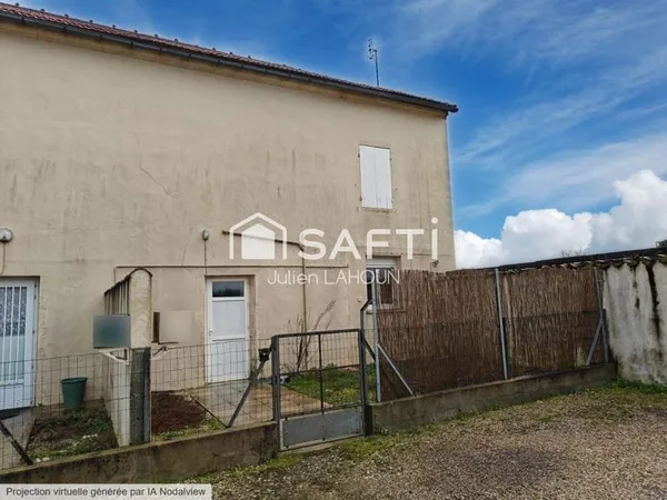 Maison mitoyenne avec cours et garage