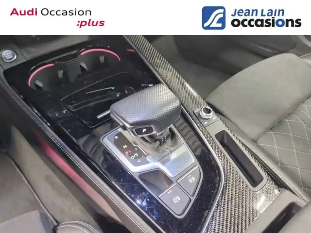 Audi A4 35 tfsi 150 s tronic 7 — photo 34