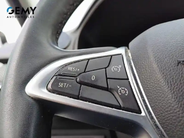 Dacia Sandero eco-g 100 - 22 — photo 16