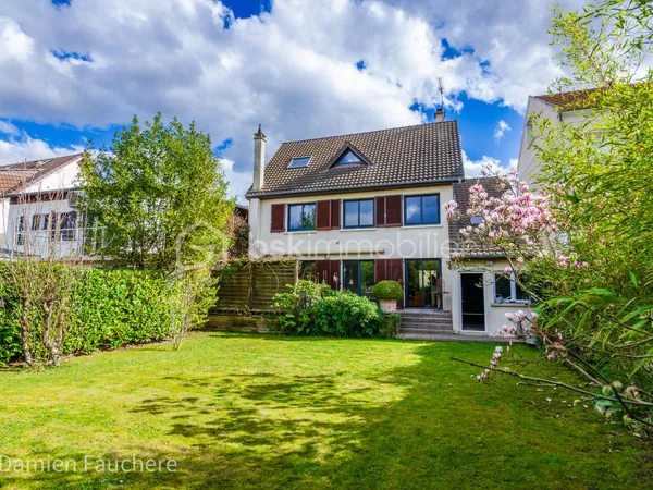 Maison 7 pièces 150 m²