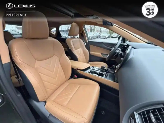 Lexus Nx 450h+ executive 4wd my24 — photo 14
