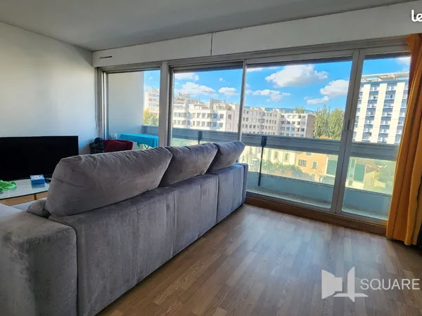 Studio 1 pièce 31 m²