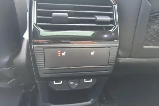 Citroën C5 Aircross hybride rechargeable 195 e-eat7 — photo 75