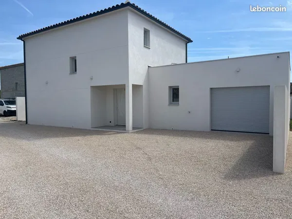 Villa neuve quartier résidentiel
