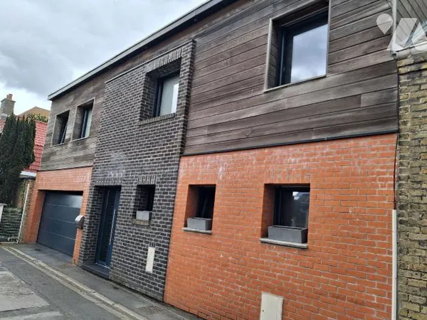 Maison 8 pièces 165 m²