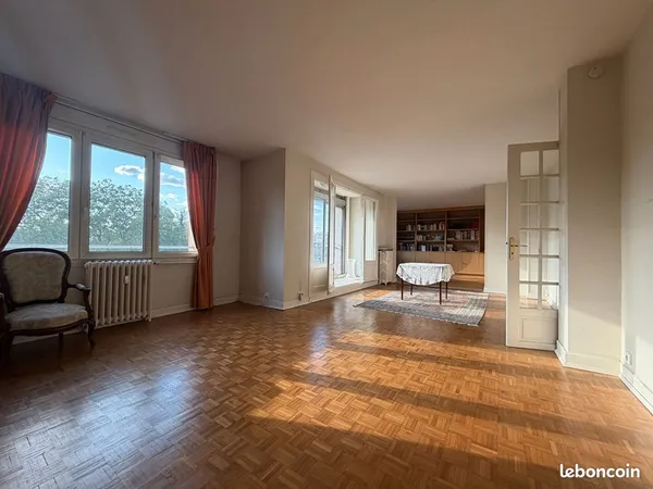 Appartement 5 pièces 150 m²
