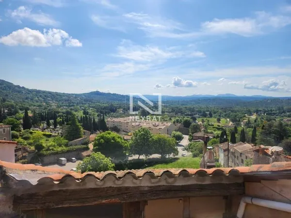 APPARTEMENT DUPLEX COEUR VILLAGE CLASSE