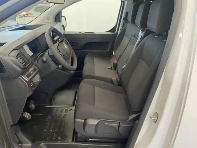 Peugeot Expert fg m 2.2 diesel 150ch pack premium connect — photo 14
