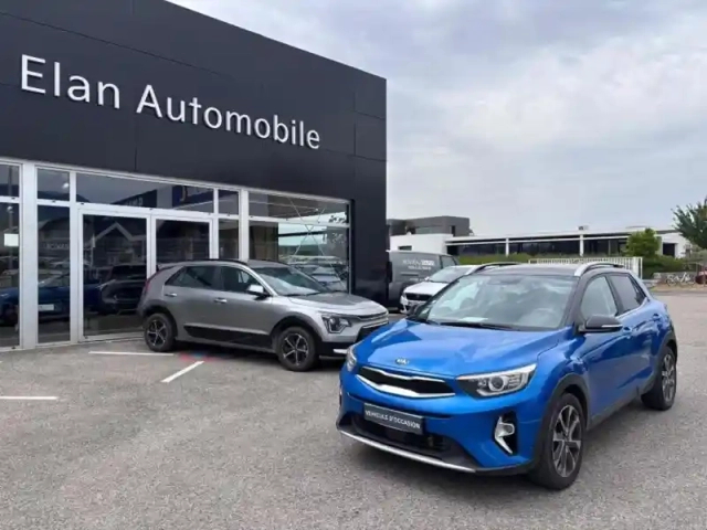 Kia Stonic 1.0 t-gdi 120ch mhev launch edition business dct7
