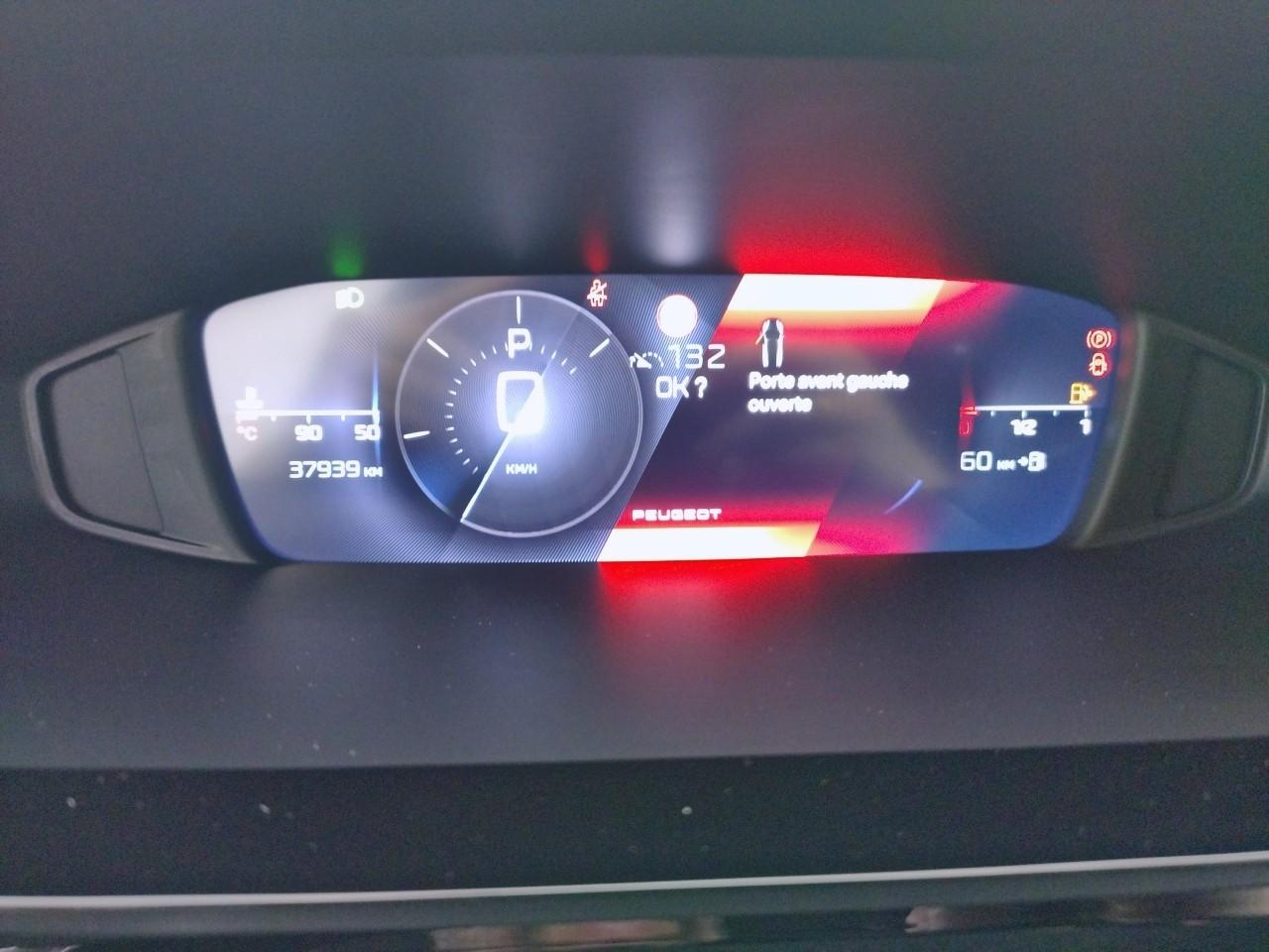 Peugeot 308 puretech 130ch s&s eat8 allure — photo 20