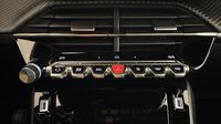 Peugeot 2008 1.2 PureTech 130ch S&S GT EAT8 — photo 26