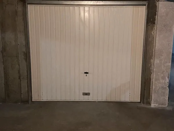 Stationnement Vente Lyon 16m² 175€