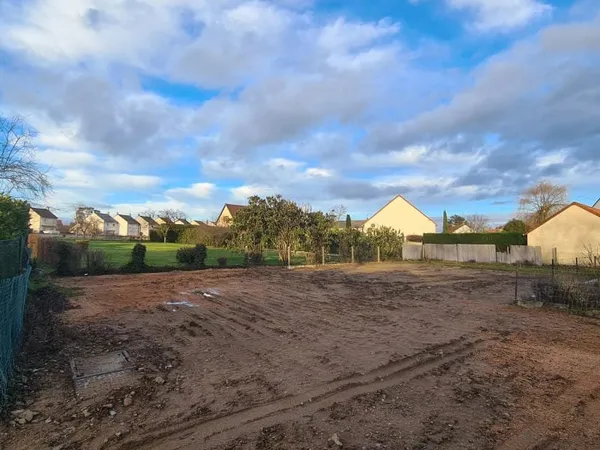 Terrain 543 m²