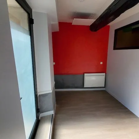 Location bureau, centre Montfort-sur-Meu